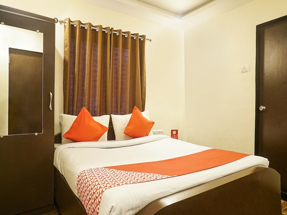 Фото Oyo 12529 Hotel Sunrise Regency