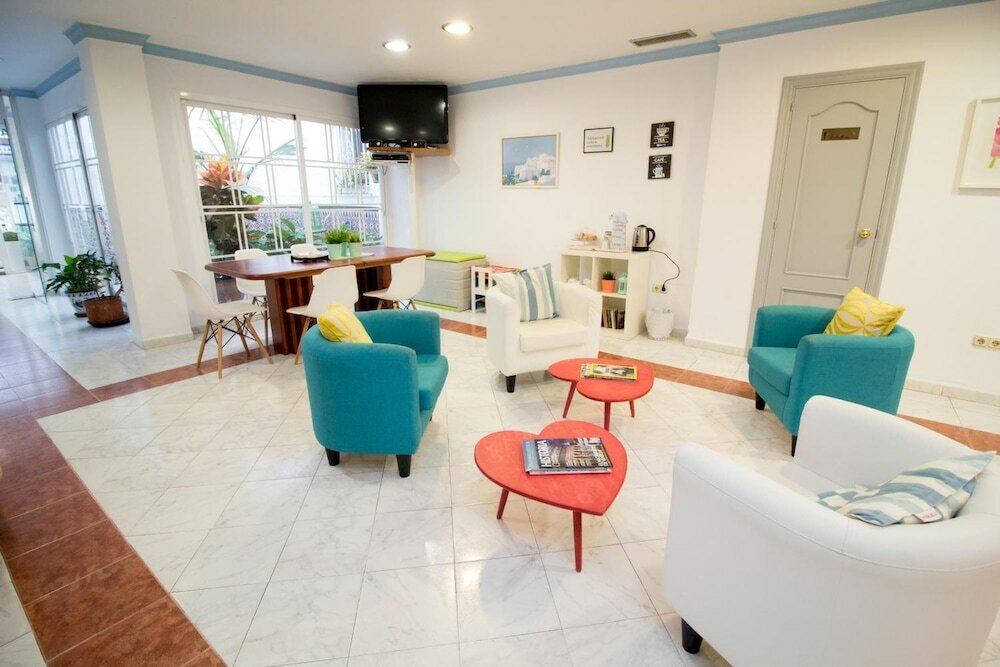 Фото Hostal Berlin