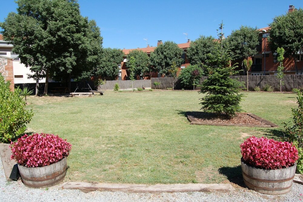 Фото Mas Can Calet Aparthotel