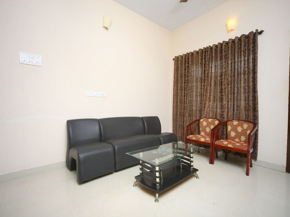 Фото Oyo 15517 Kms House