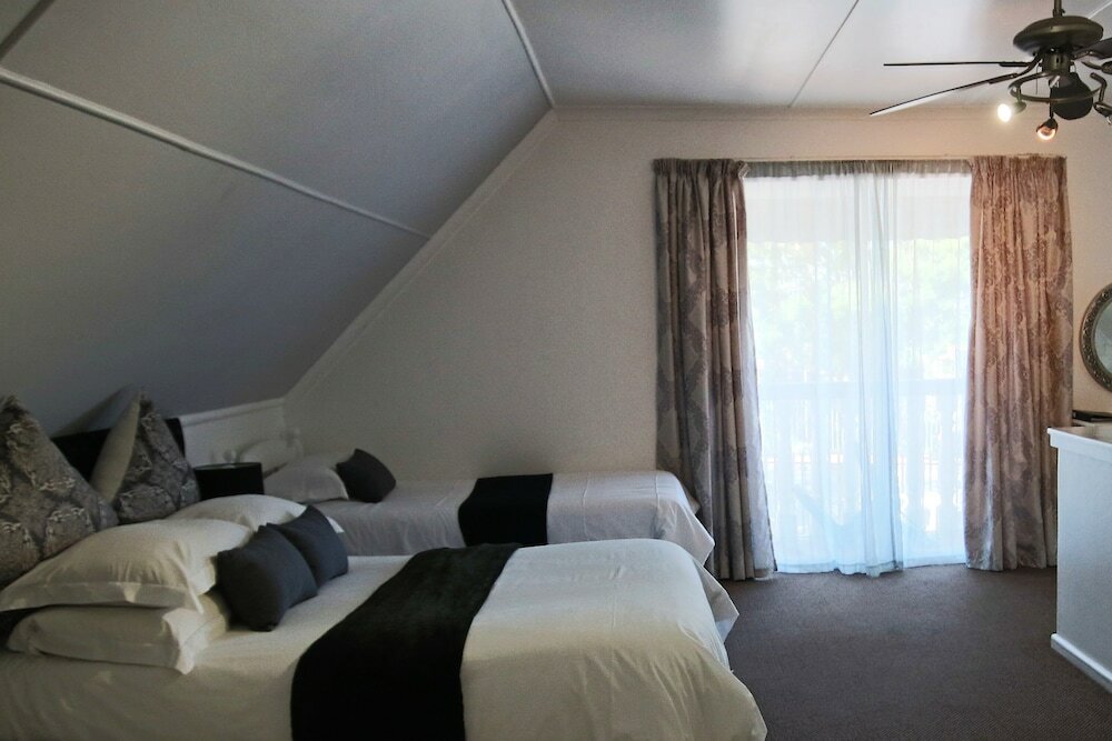 Фото George Lodge International