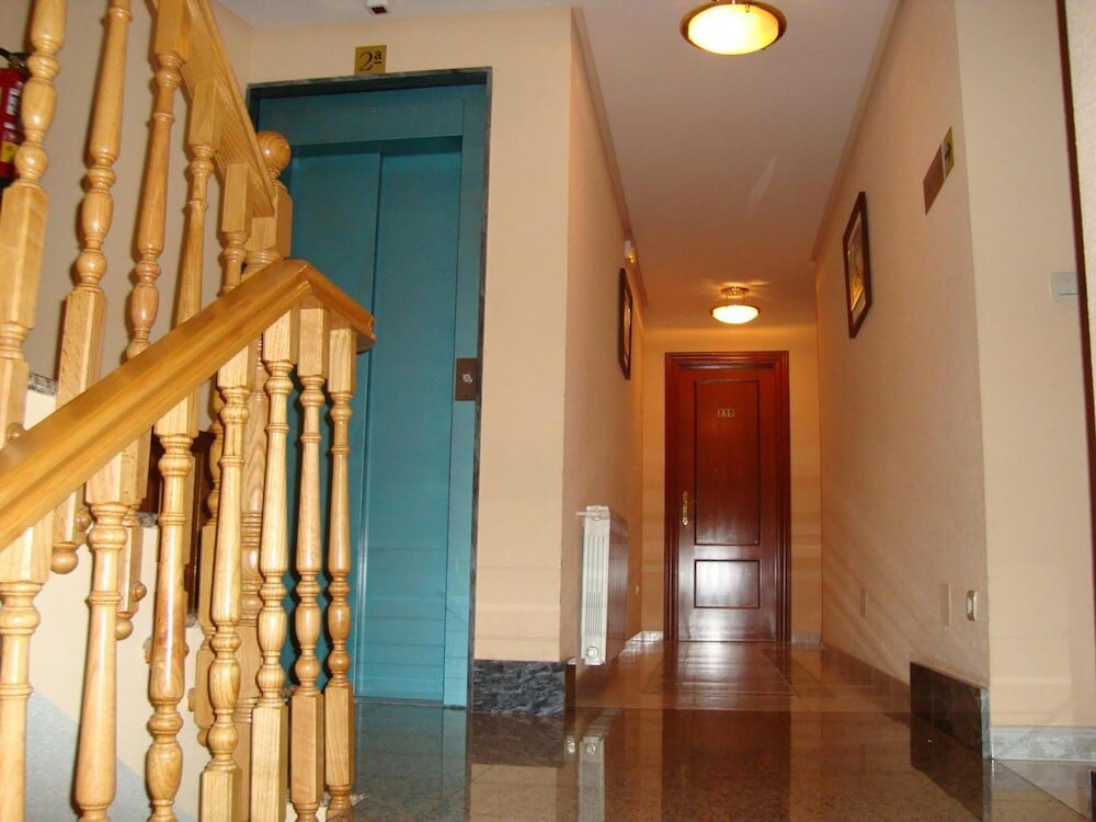 Фото Hostal Universal