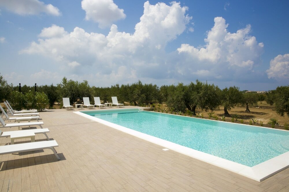 Фото Olea Court Resort