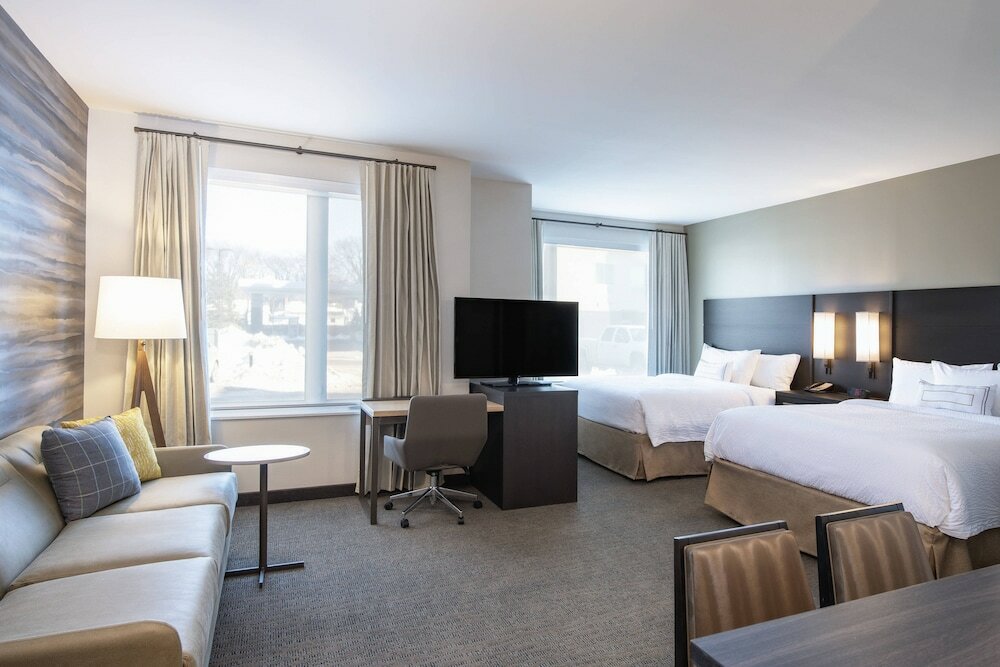Фото Fairfield Inn & Suites by Marriott Winnipeg