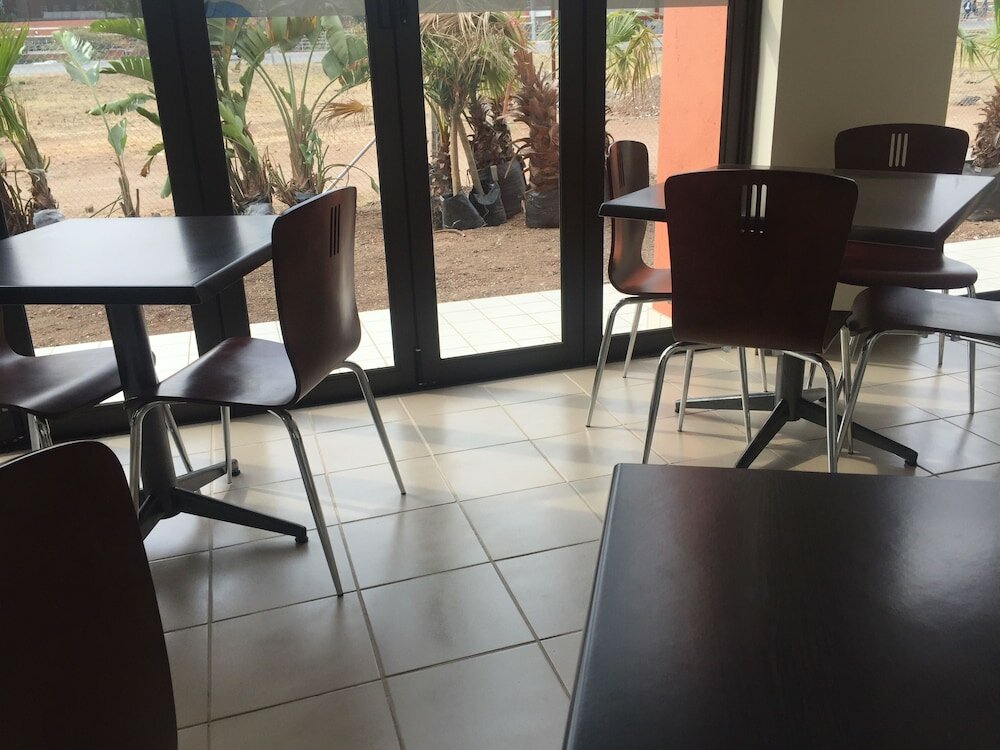 Фото Cycad Palm Hotel