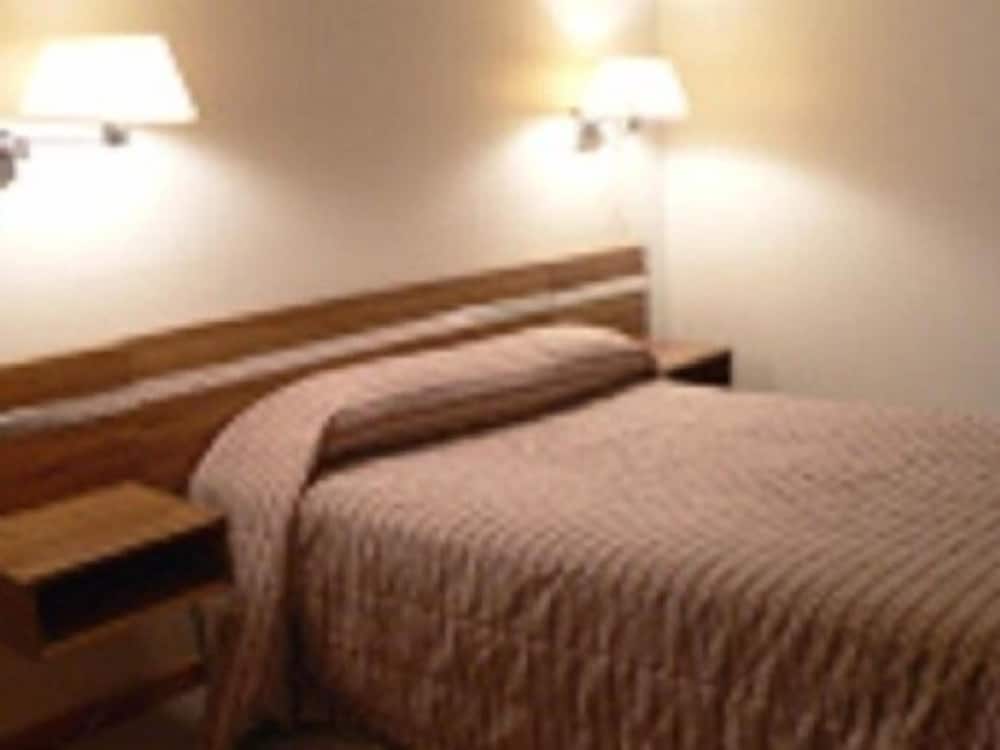 Фото Evergreen Valley Inn