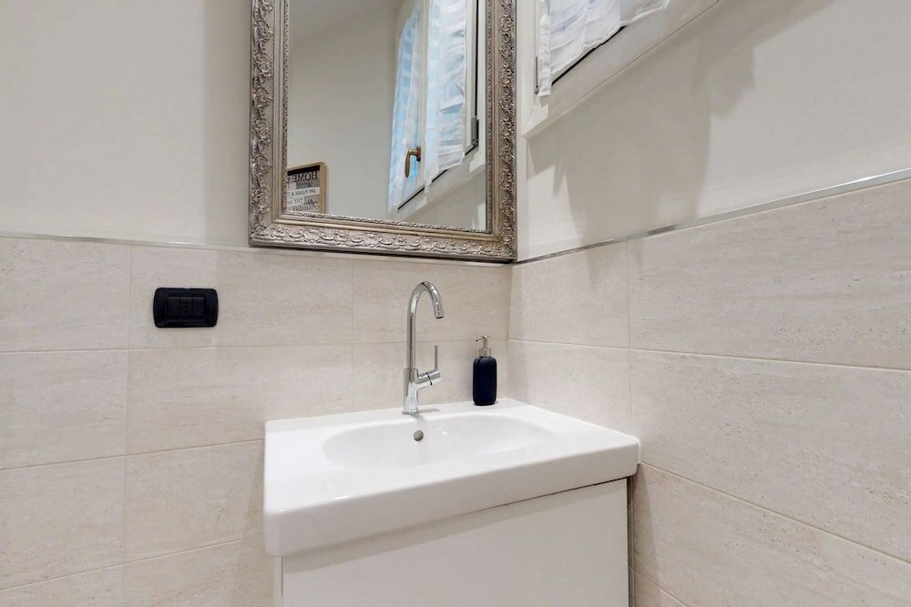 Фото Luxury 3 Bedrooms Near Duomo