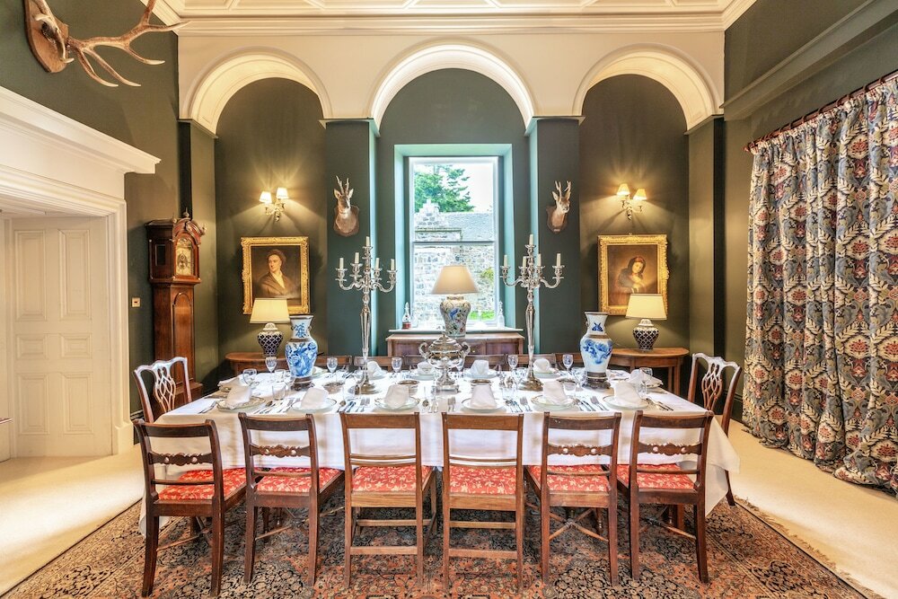 Фото Wardhill Castle