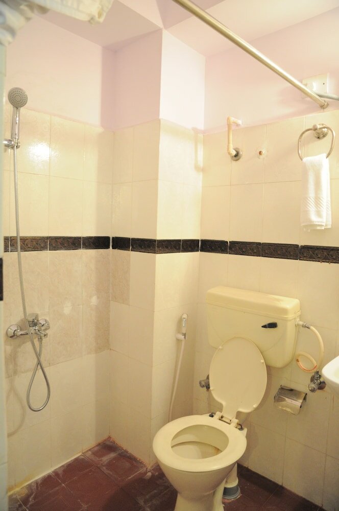 Фото Uno In Quality Business Hotel