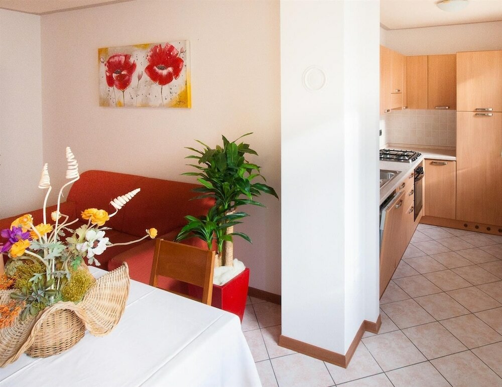 Фото Appartamenti Enrosadira