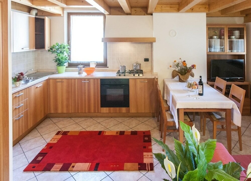 Фото Appartamenti Enrosadira