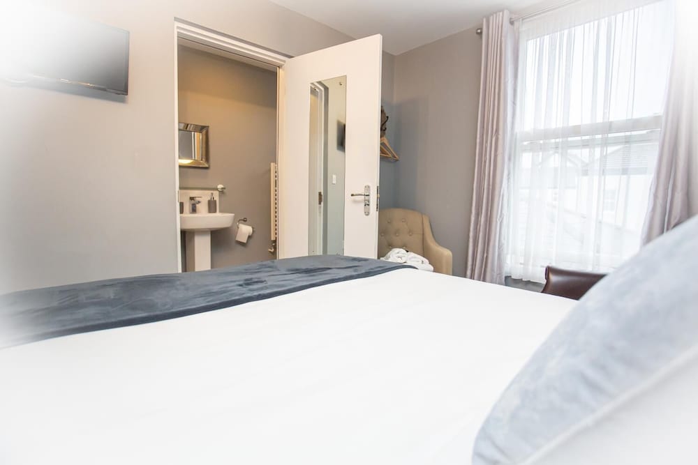 Фото The Ibrox Lodge