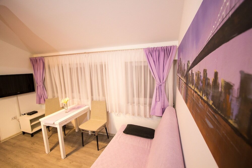 Фото Downtown Apartments Pula