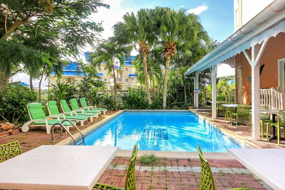 Фото отеля 2