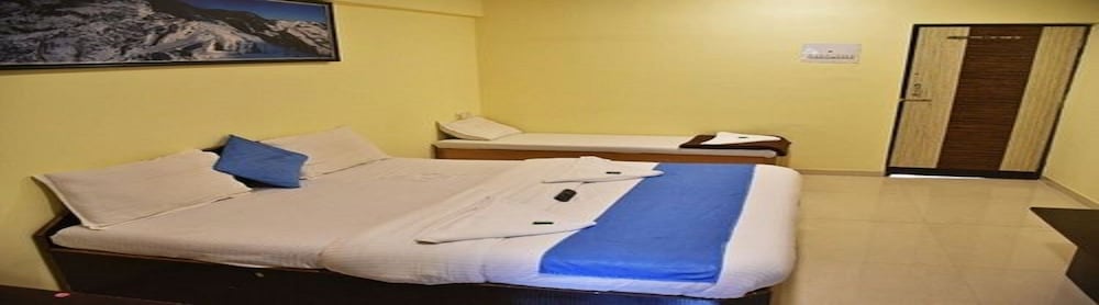 Фото Room Maangta 111 - Andheri East