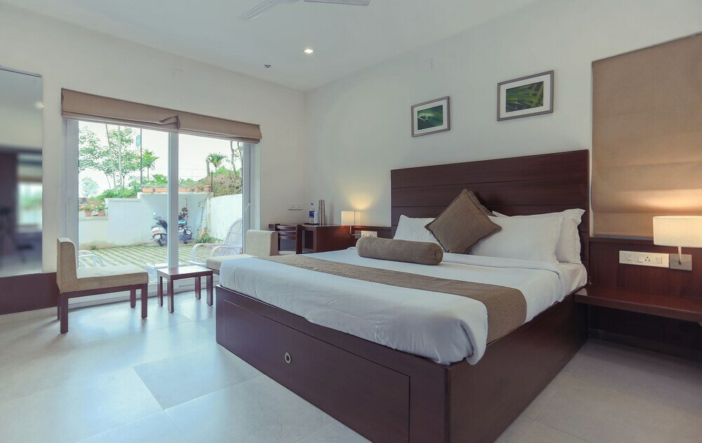 Фото Crayons Guest House