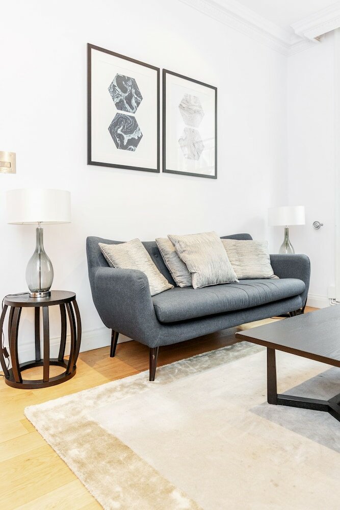 Фото Harrods Luxury Apartments