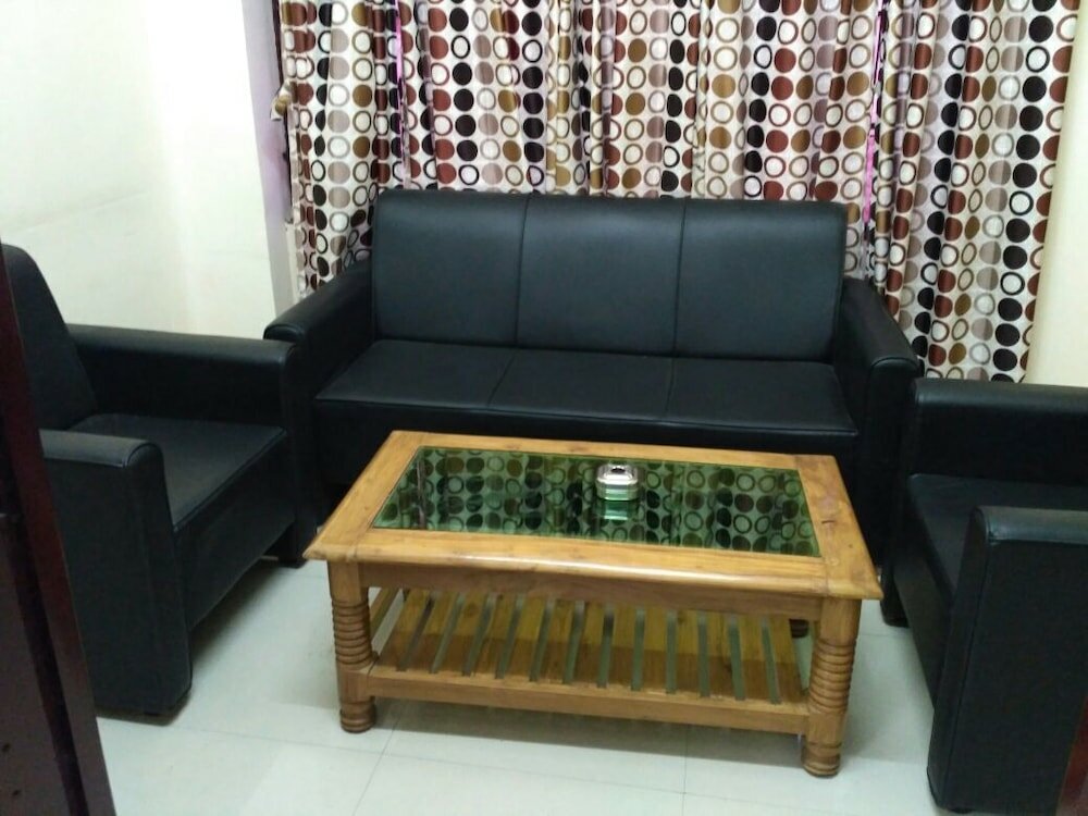 Фото Hotel Awaas Corporate Inn