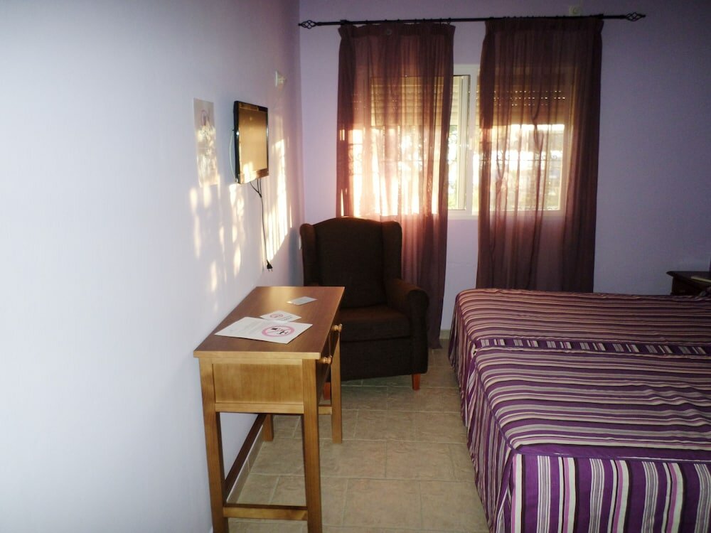 Фото Hostal Restaurante La Ilusión