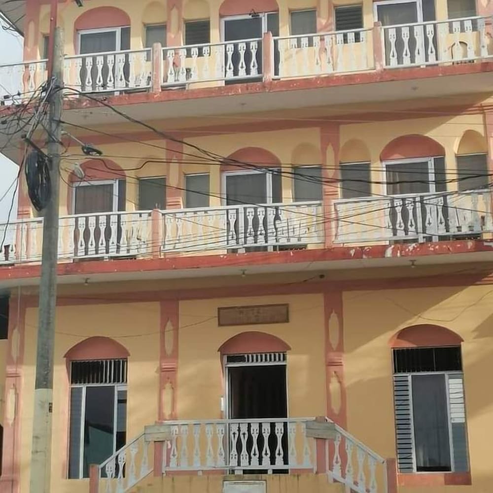 Фото Hotel Aurora