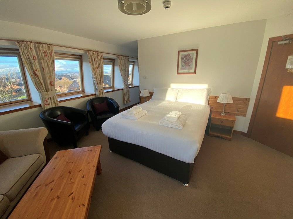 Фото Smithton Hotel