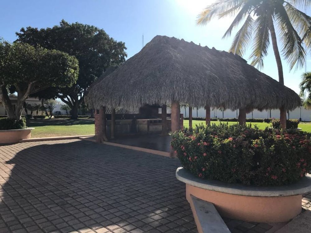 Фото Quinta Versalles