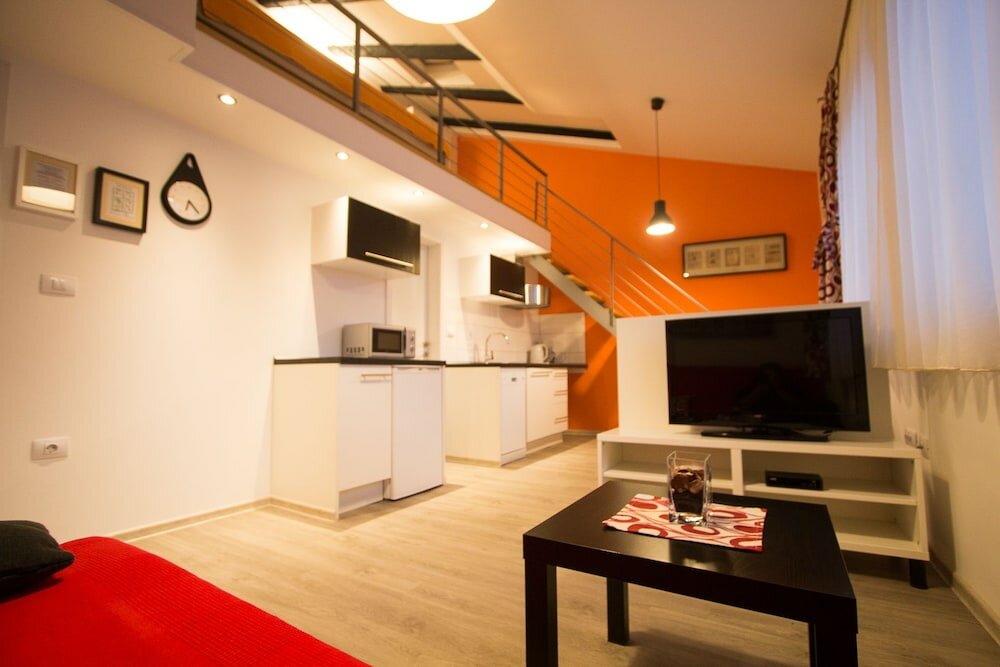 Фото Downtown Apartments Pula