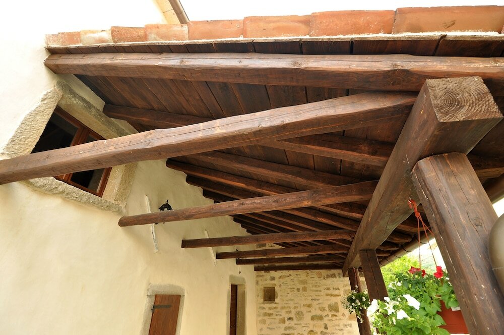 Фото Traditional Stone House