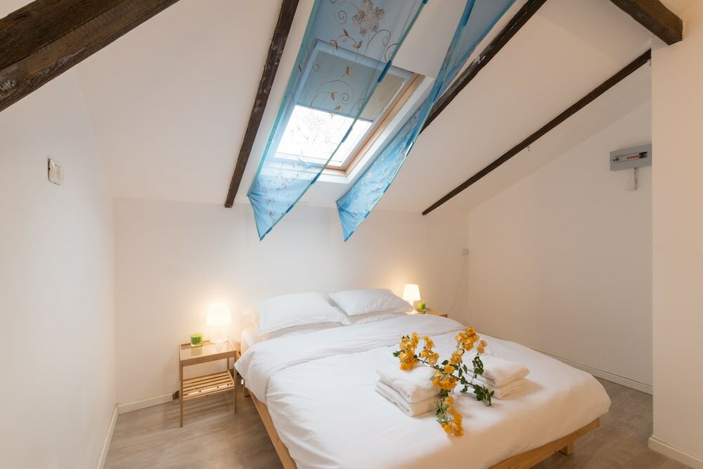 Фото Апартаменты Terrace & View on Dallal Square by FeelHome