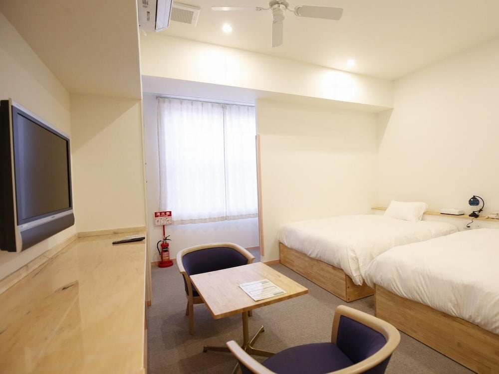 Фото Awajishima Hotel Lodge Green Cozy