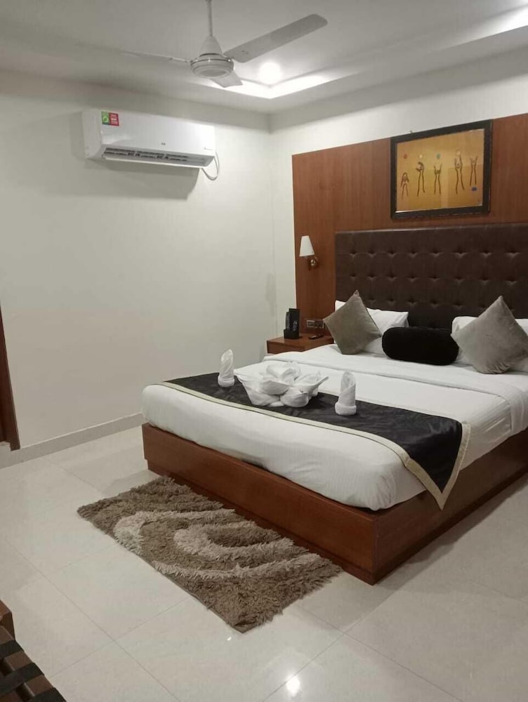 Фото Hotel Baidyanath