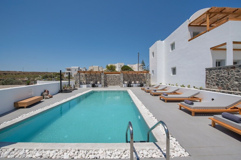 Фото June Twenty Suites