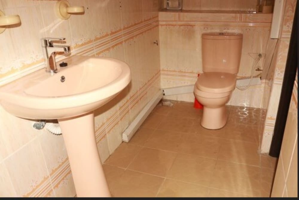 Фото Cute Villa Hotel and Suites