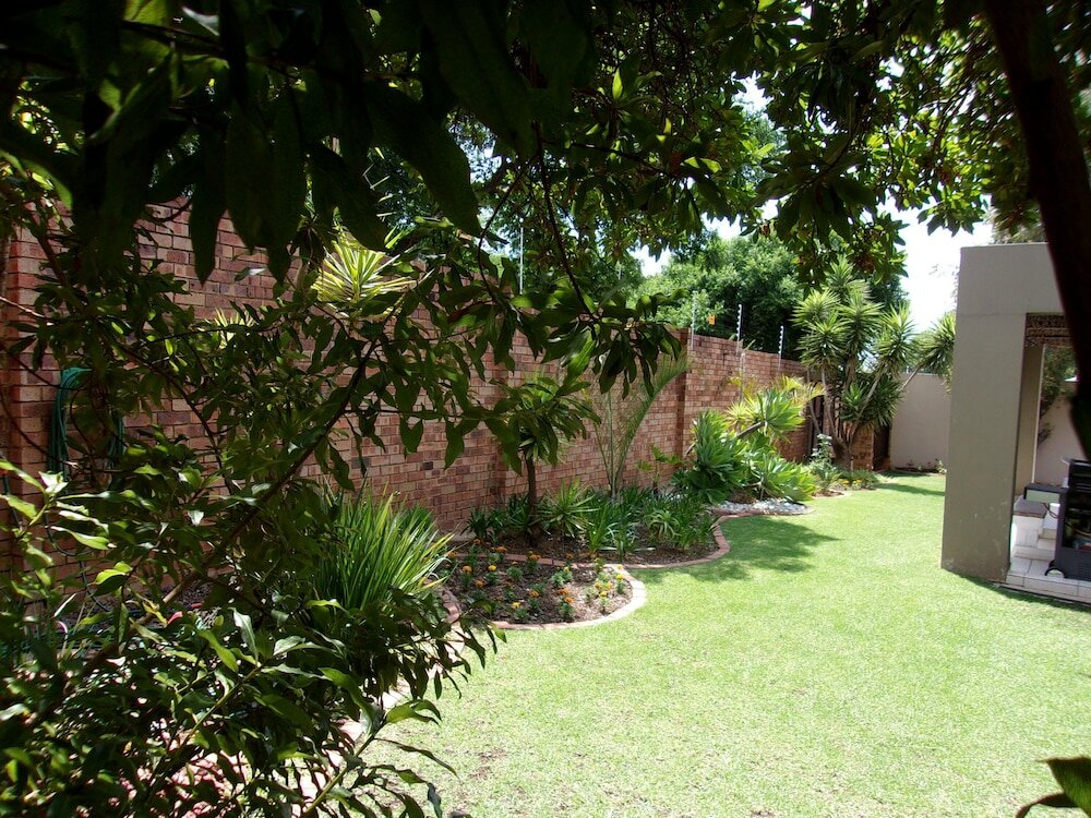 Фото Jewel of Jozi Guesthouse