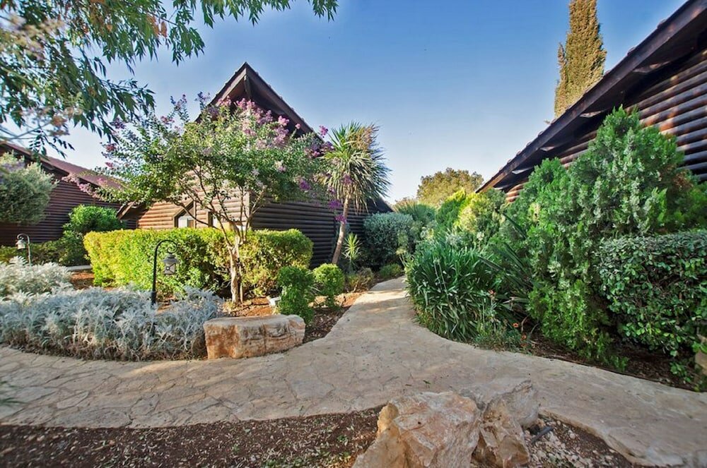 Фото A different little place