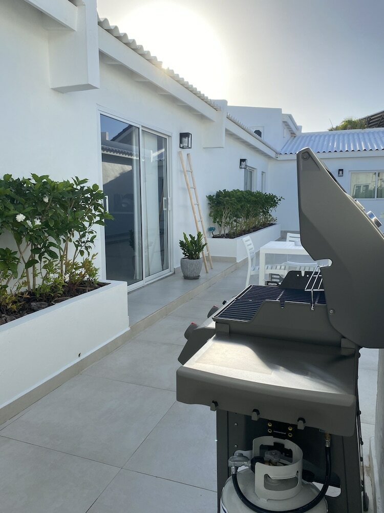 Фото Movida Inn Aruba