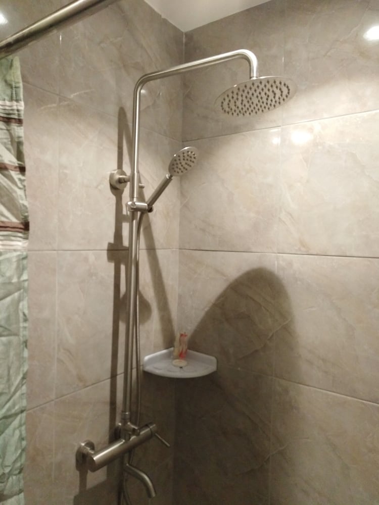 Фото Venezia Suites Hotel