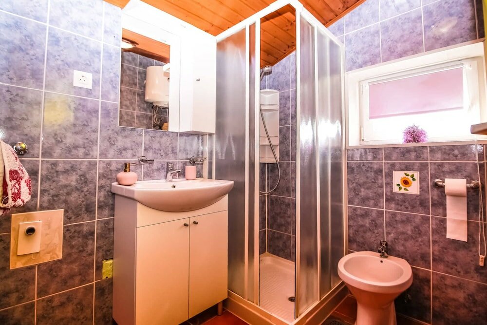 Фото Holiday house Vesna for relaxed vacation