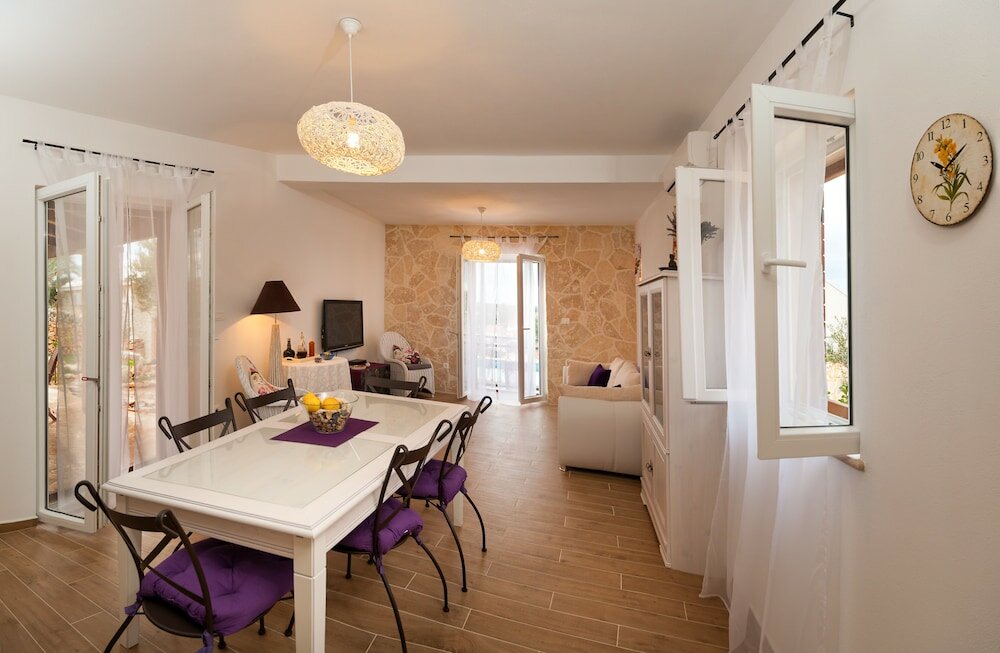 Фото Villa Helena