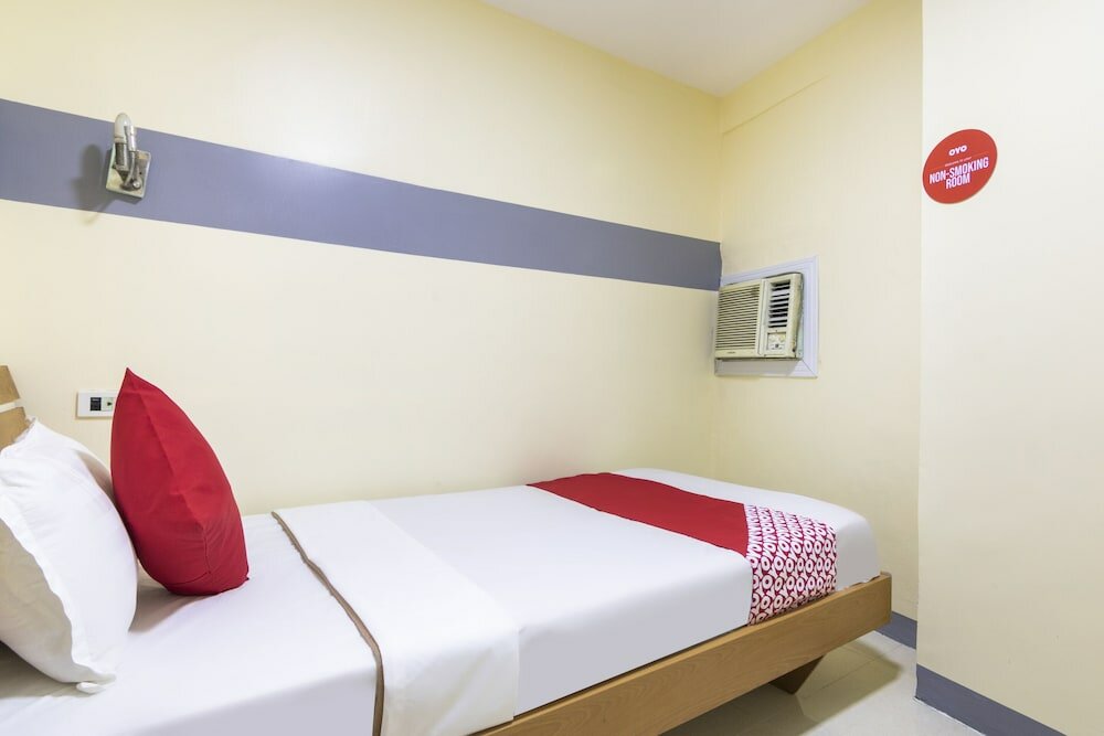 Фото Oyo 416 Lucky Hotel