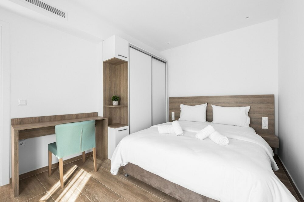 Фото Penthouse Level 8 Nilie Hospitality Mgmt