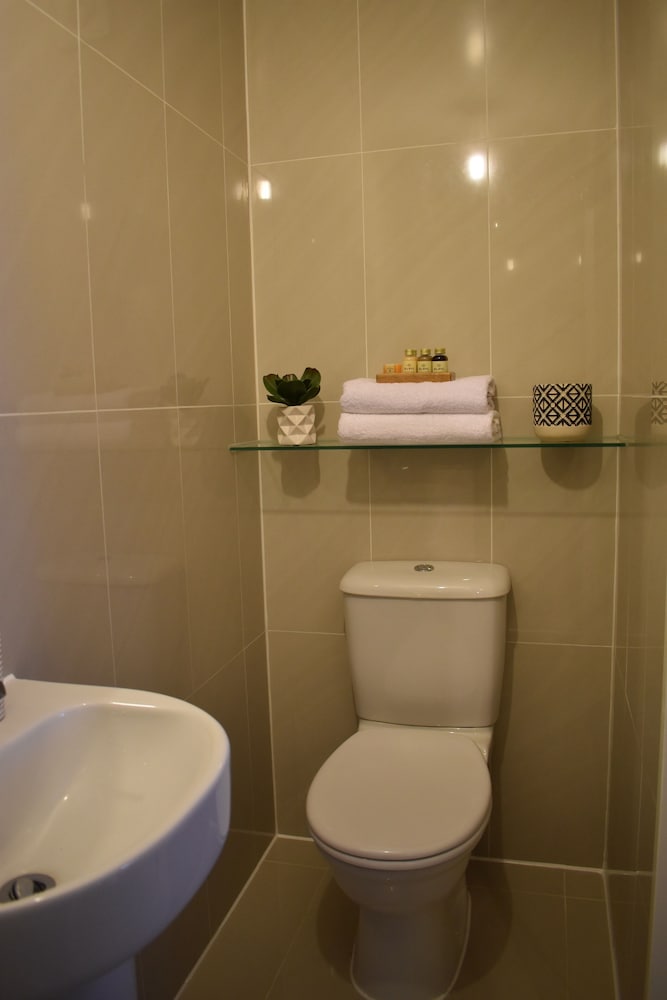 Фото The Spinney