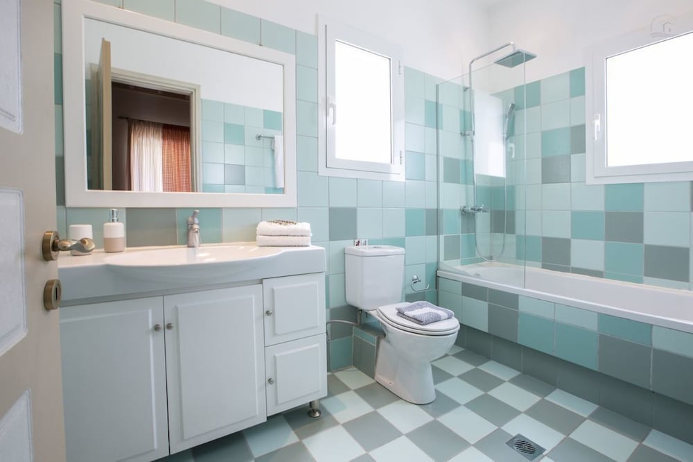 Фото Villa Niriides