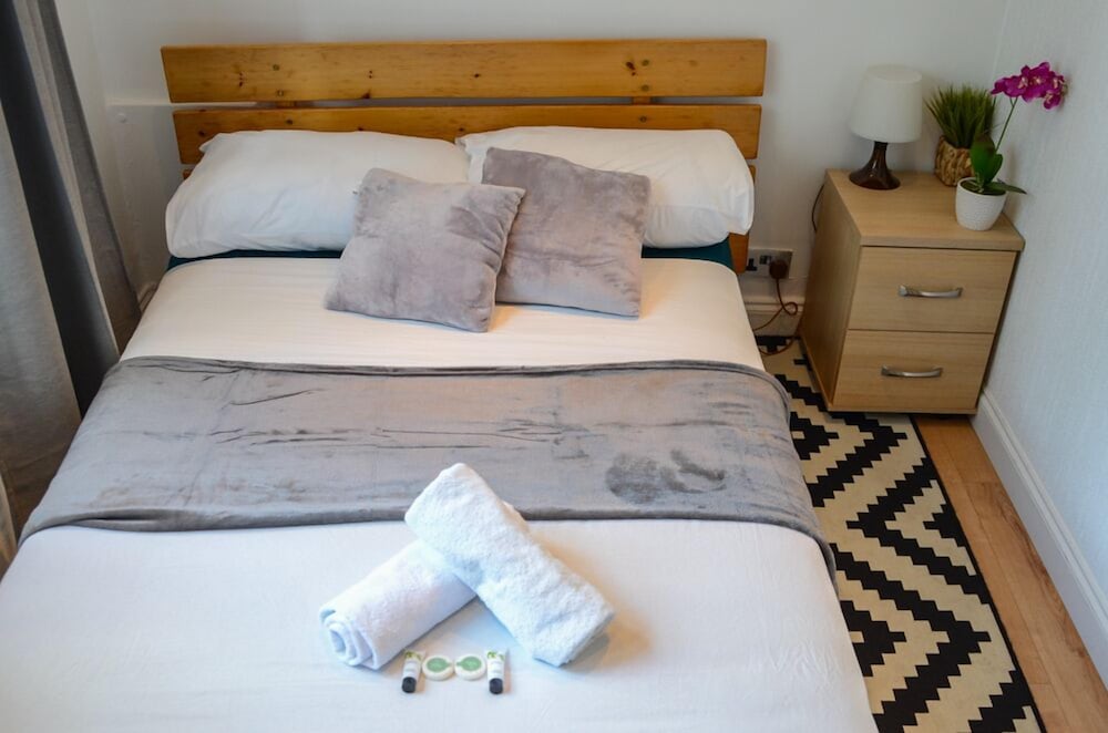 Фото Hollybush Row Rooms