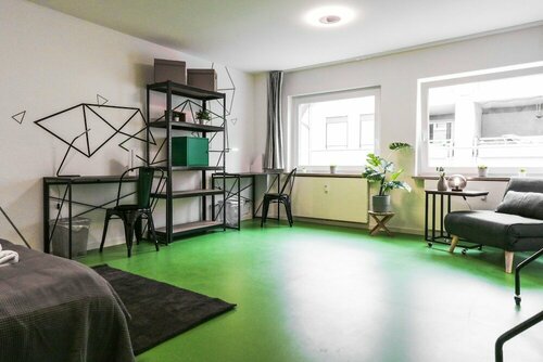 Хостел Hostel room superclean for 3 в Мангейме