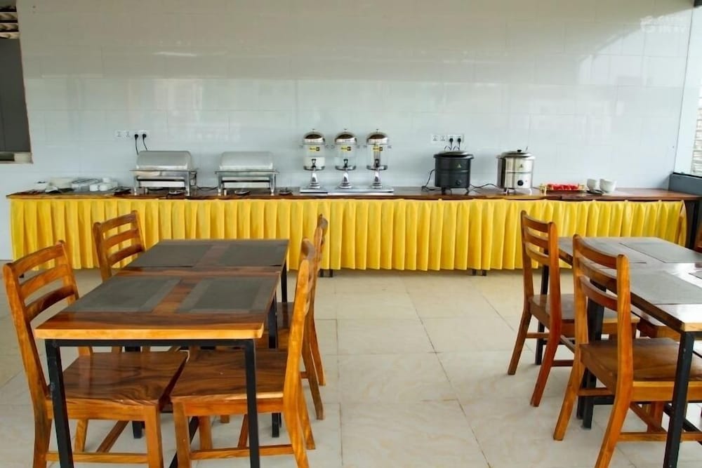 Фото Junlan Hotel