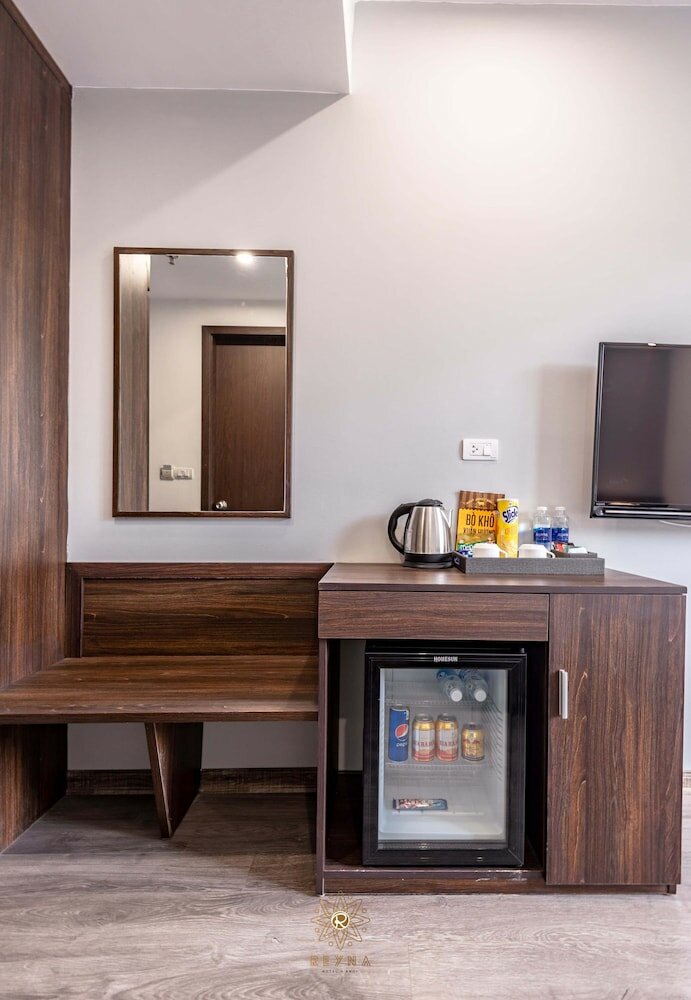 Фото Reyna Hotel Hanoi