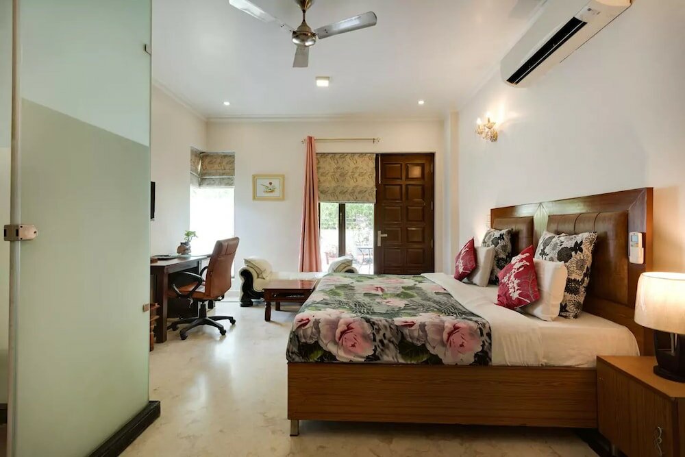 Фото Perch Arbor Suites