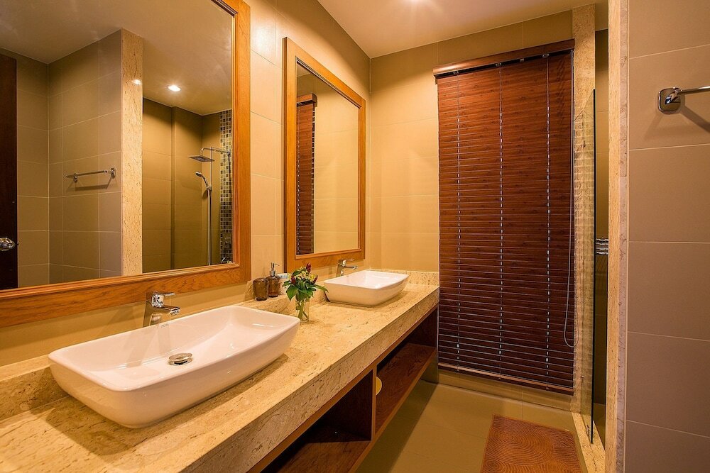 Фото Nai Harn Pool Villa - Villa Bond