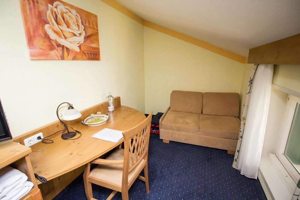 Фото Hotel-Pension Marienhof